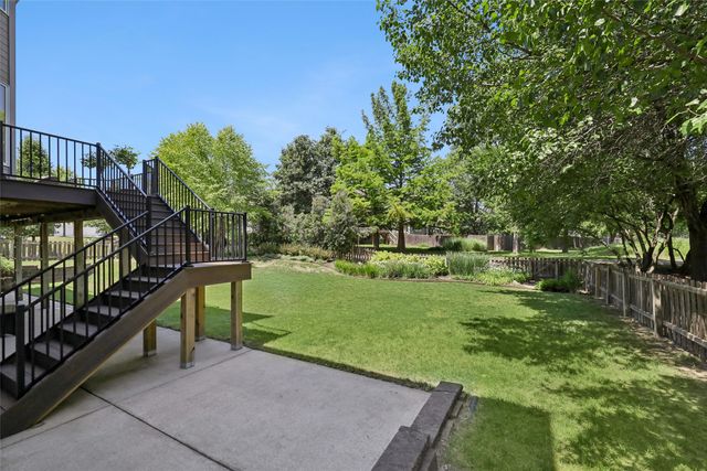 5773 Coachlight Court, West Des Moines, IA 50266