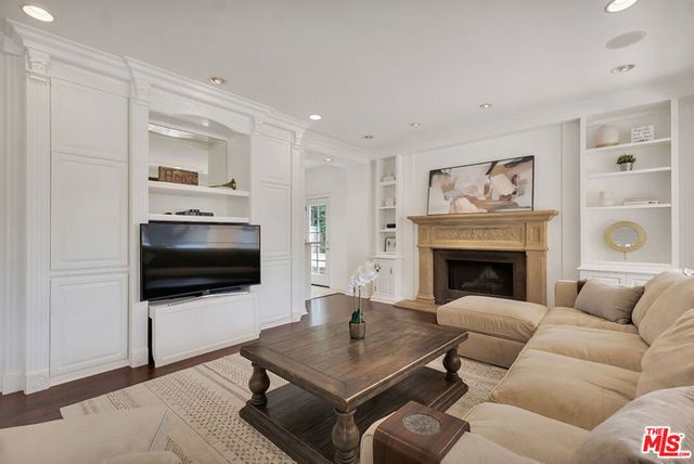 2430 Ranchgrove Drive, Westlake Village, CA 91361