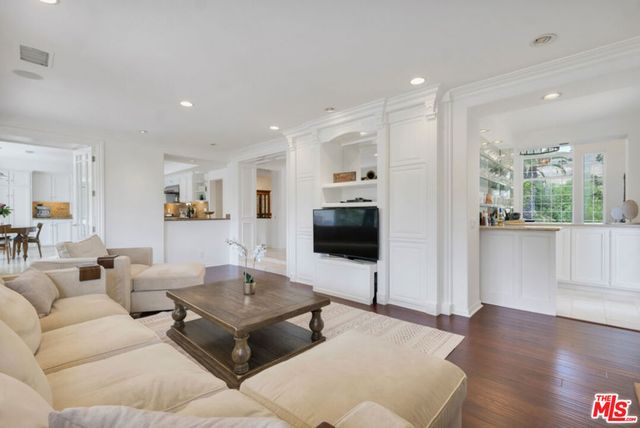 2430 Ranchgrove Drive, Westlake Village, CA 91361