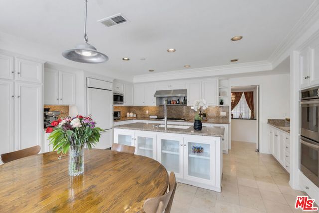 2430 Ranchgrove Drive, Westlake Village, CA 91361