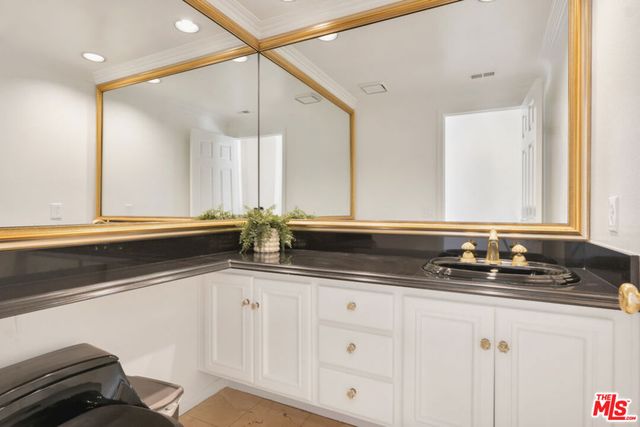 2430 Ranchgrove Drive, Westlake Village, CA 91361