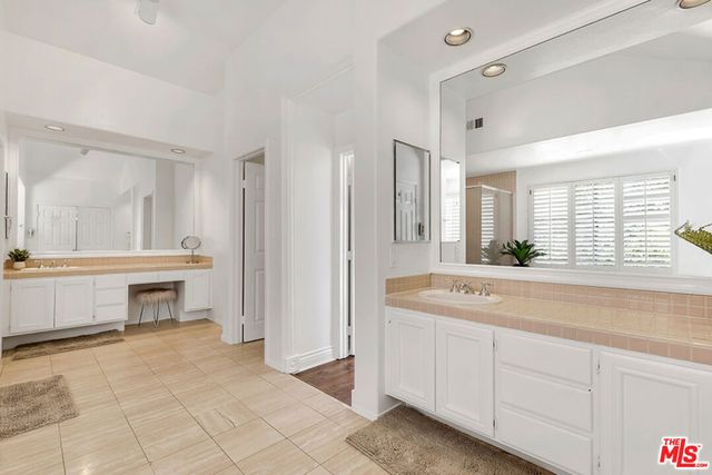 2430 Ranchgrove Drive, Westlake Village, CA 91361