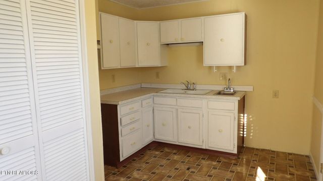 20 Penny Lane, Crossville, TN 38555