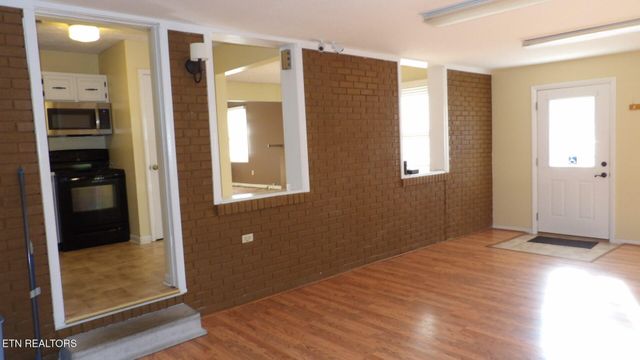 20 Penny Lane, Crossville, TN 38555
