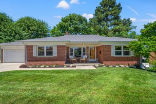 19 Pleasant Drive, Highland Heights, KY 41076