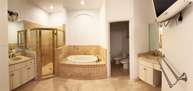 2640 Fairways Dr, Homestead, FL 33035