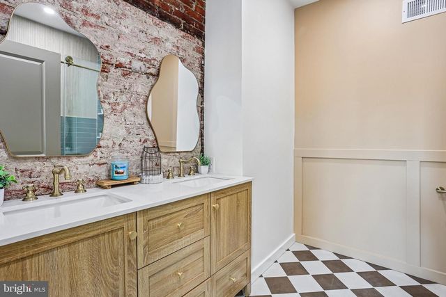 1206 S 21ST ST, Philadelphia, PA 19146