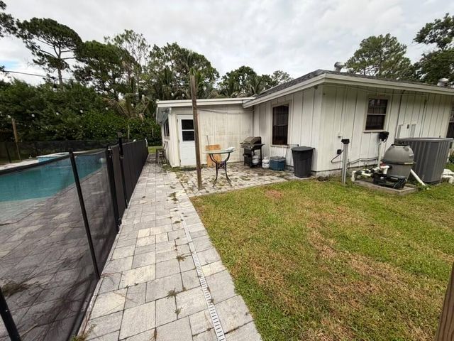 11885 52ND Road N, The Acreage, FL 33411