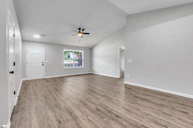 18 Backwater Way, Greenville, SC 29611