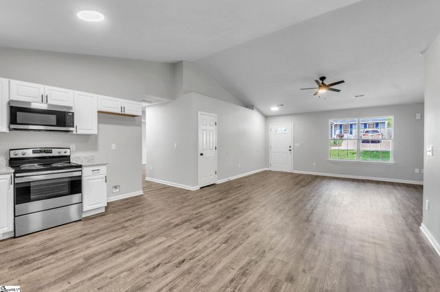 18 Backwater Way, Greenville, SC 29611