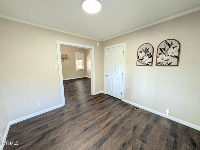 139 Bill Bennett Road, Johnson City, TN 37604