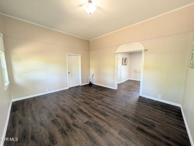 139 Bill Bennett Road, Johnson City, TN 37604