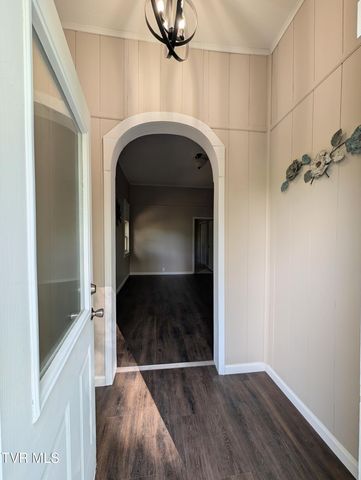 139 Bill Bennett Road, Johnson City, TN 37604