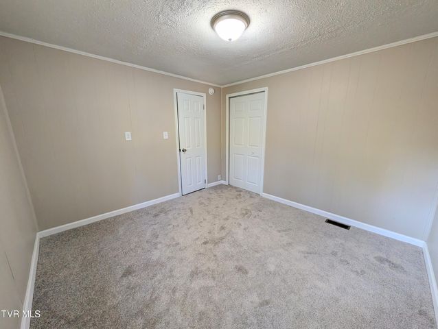 139 Bill Bennett Road, Johnson City, TN 37604