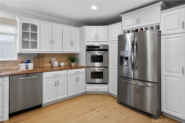 17 Pinewood Avenue, Oak Park, CA 91377