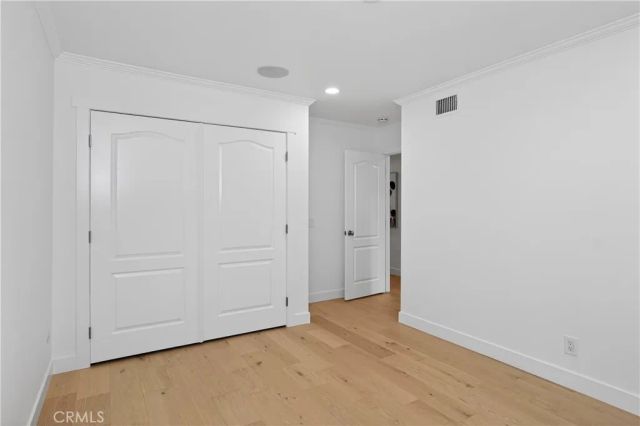 17 Pinewood Avenue, Oak Park, CA 91377