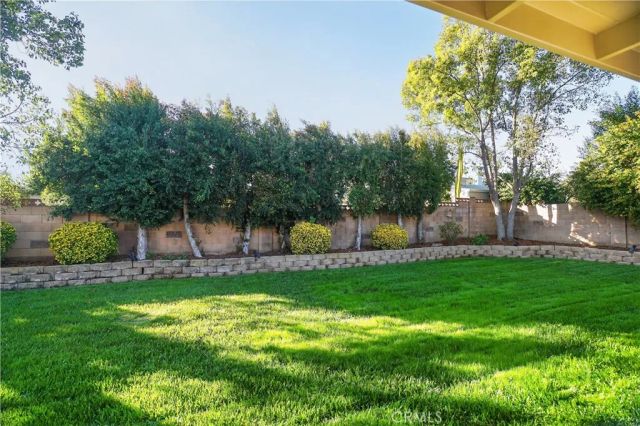 17 Pinewood Avenue, Oak Park, CA 91377