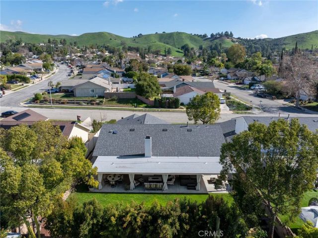 17 Pinewood Avenue, Oak Park, CA 91377