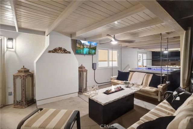 17 Pinewood Avenue, Oak Park, CA 91377