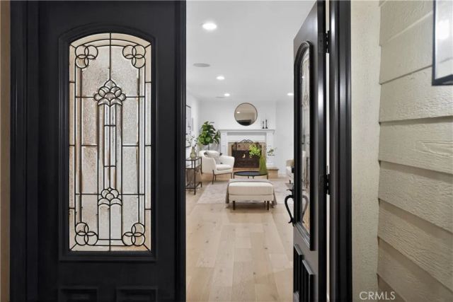 17 Pinewood Avenue, Oak Park, CA 91377