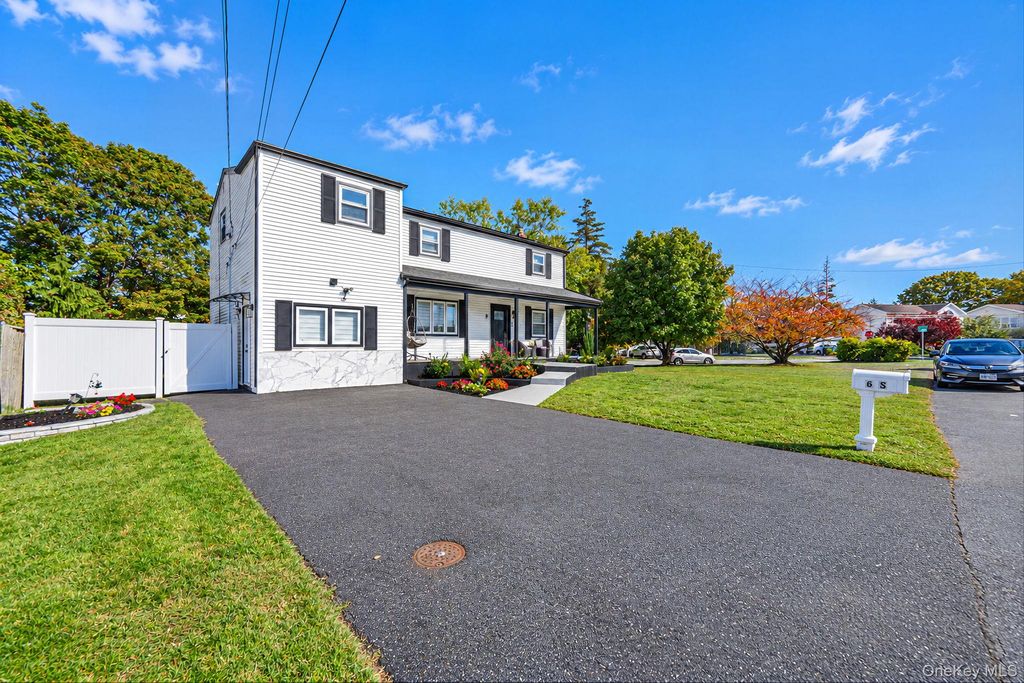 6 S Arizona Road, West Babylon, NY 11704 — photo 2