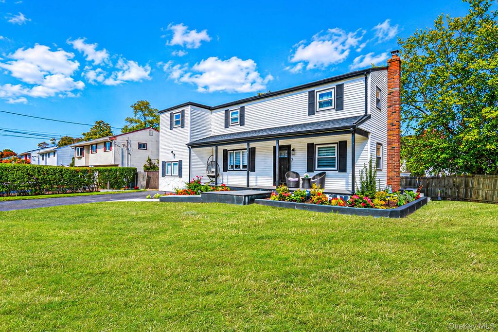 6 S Arizona Road, West Babylon, NY 11704 — photo 3