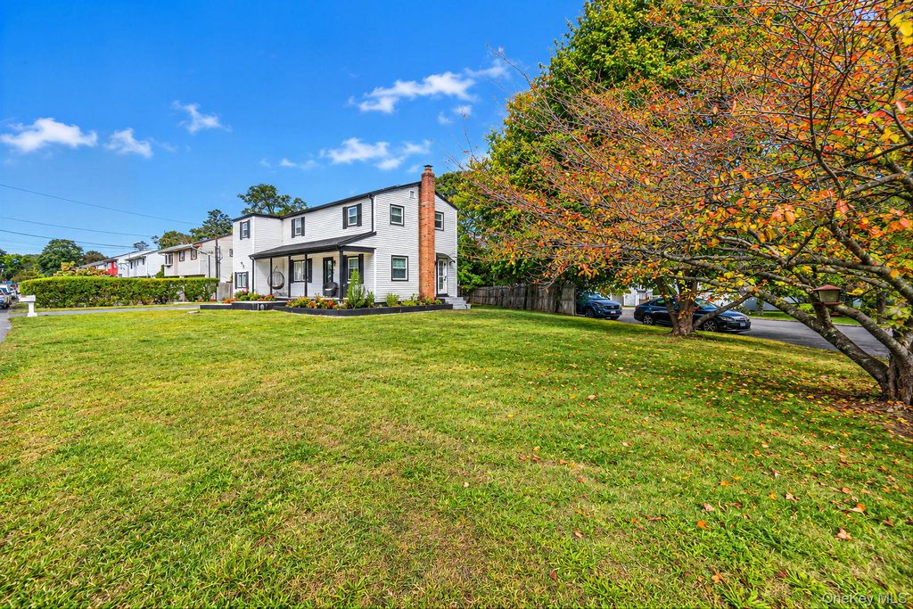 6 S Arizona Road, West Babylon, NY 11704 — photo 4