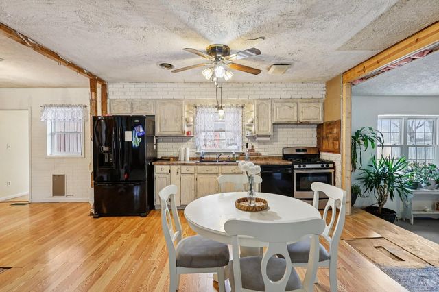 7869 Dubois Road, Franklin Twp, OH 45005