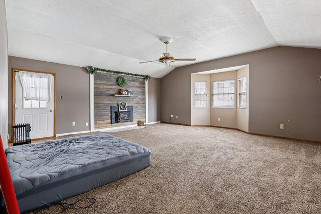 7869 Dubois Road, Franklin Twp, OH 45005