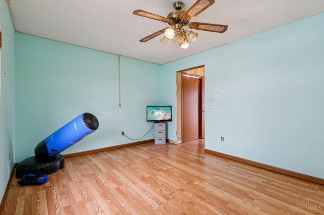 7869 Dubois Road, Franklin Twp, OH 45005