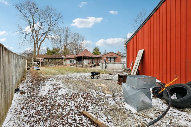 7869 Dubois Road, Franklin Twp, OH 45005