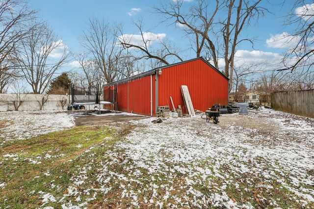 7869 Dubois Road, Franklin Twp, OH 45005