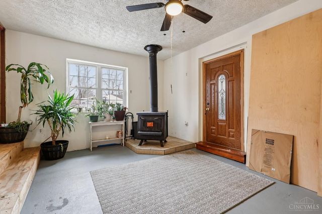 7869 Dubois Road, Franklin Twp, OH 45005