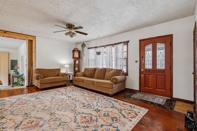 7869 Dubois Road, Franklin Twp, OH 45005