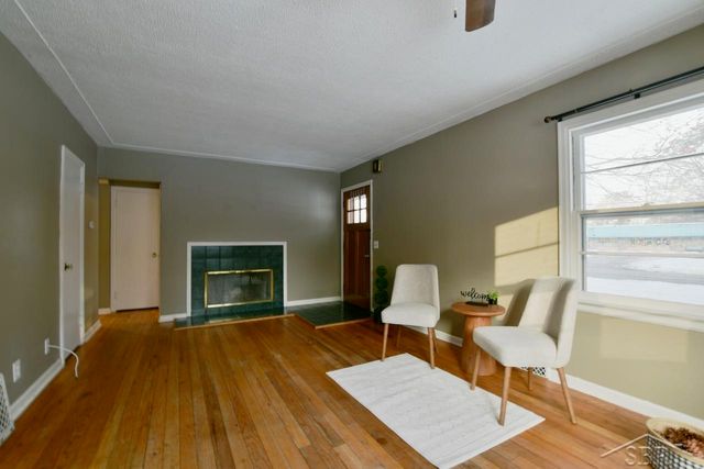 114 E Sugnet Street, Midland, MI 48642