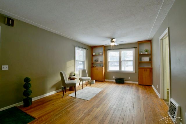 114 E Sugnet Street, Midland, MI 48642