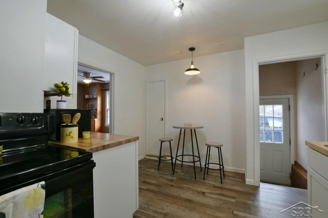 114 E Sugnet Street, Midland, MI 48642