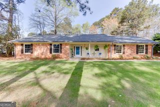 5602 Pepper Tree Lane, Oakwood, GA 30566