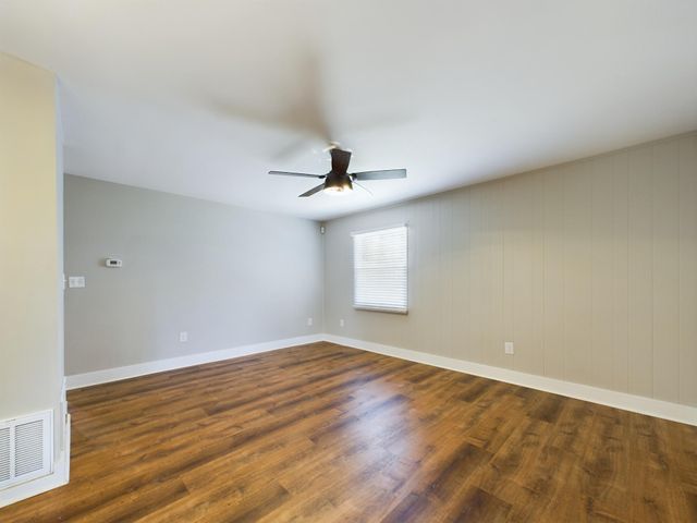 1011 Julia Avenue, Niceville, FL 32578