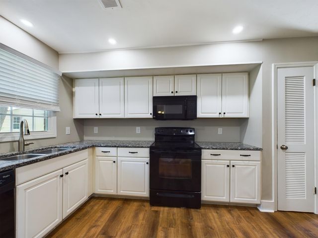 1011 Julia Avenue, Niceville, FL 32578