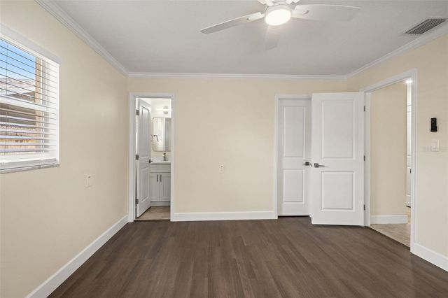 4247 HELENA STREET NE, St Petersburg, FL 33703