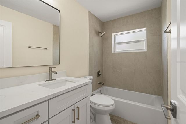 4247 HELENA STREET NE, St Petersburg, FL 33703