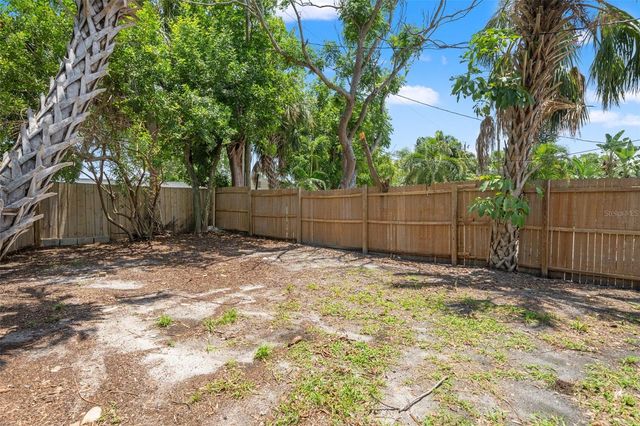 4247 HELENA STREET NE, St Petersburg, FL 33703