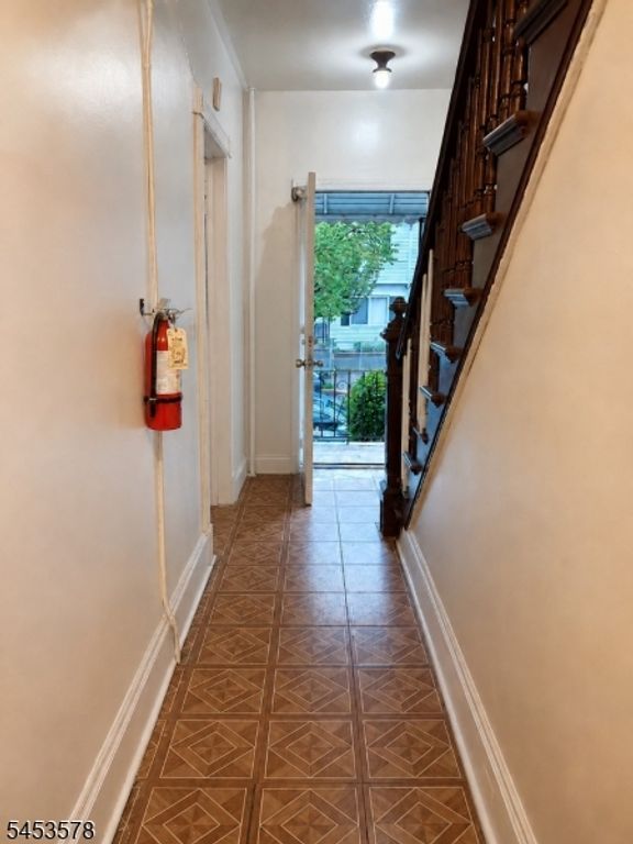 165 Pearl St, Paterson City, NJ 07501 — photo 2
