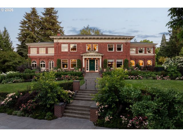 3360 Se ANKENY St, Portland, OR 97214
