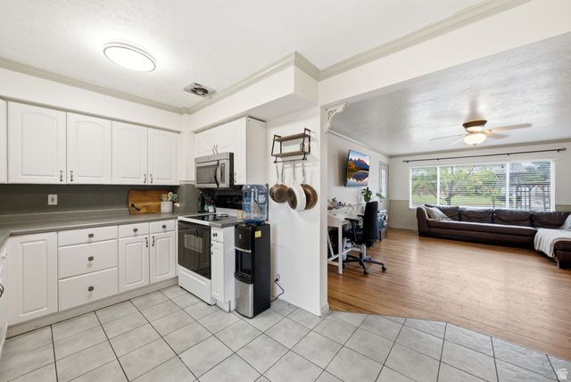 3839 S 2050 W, Roy, UT 84067