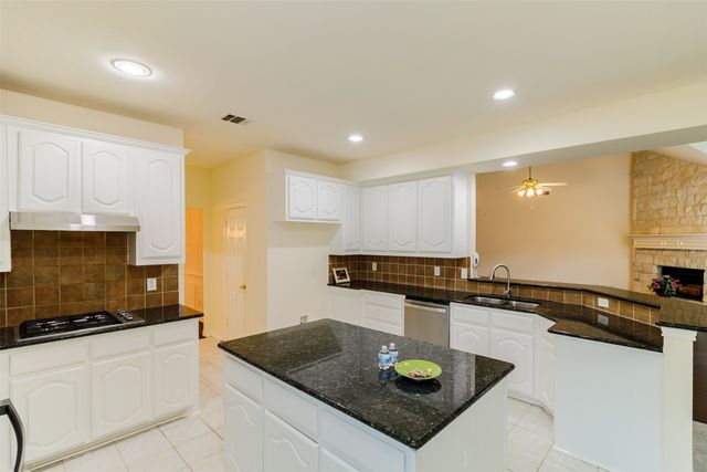 103 Westminister Avenue, Murphy, TX 75094