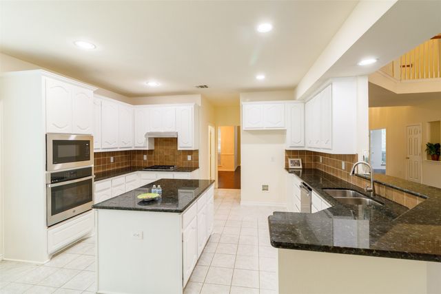 103 Westminister Avenue, Murphy, TX 75094