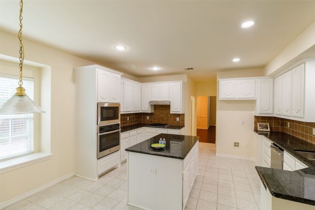 103 Westminister Avenue, Murphy, TX 75094