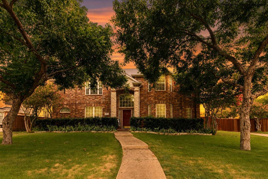 103 Westminister Avenue, Murphy, TX 75094